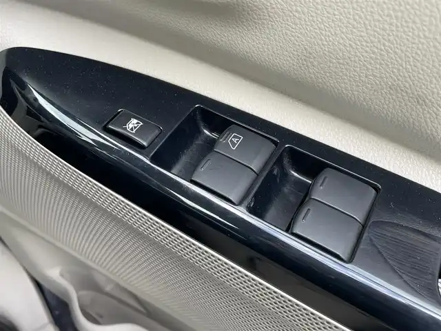 日産 デイズ ルークス X 山形県 2015(平27)年 7.8万km プレミアムパープルP ４WD/衝突軽減システム/純正SDナビ/　　【CD　BT　フルセグ　USB　AUX】/アラウンドビューモニター/片側パワースライド/シートヒーター/純正14インチアルミホイール/アイドリングストップ/純正フロアマット/電動格納ミラー/スマートキー