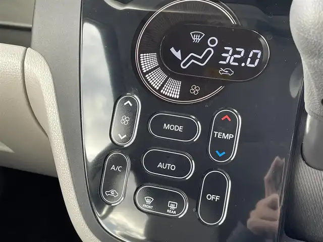 日産 デイズ ルークス X 山形県 2015(平27)年 7.8万km プレミアムパープルP ４WD/衝突軽減システム/純正SDナビ/　　【CD　BT　フルセグ　USB　AUX】/アラウンドビューモニター/片側パワースライド/シートヒーター/純正14インチアルミホイール/アイドリングストップ/純正フロアマット/電動格納ミラー/スマートキー