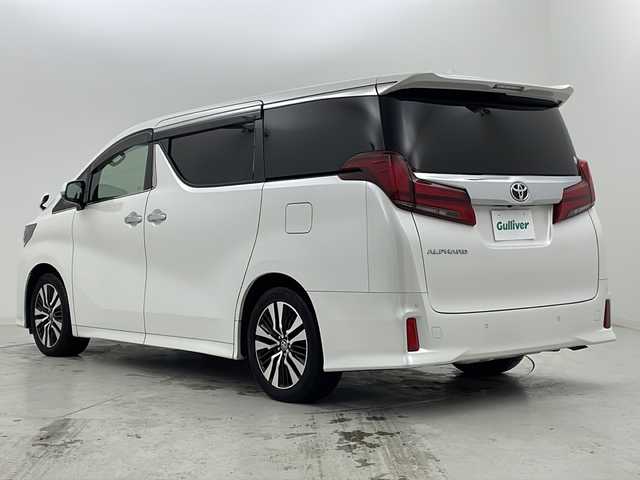 トヨタ アルファード S Cパッケージ 宮城県 2020(令2)年 4.5万km ホワイトパールクリスタルシャイン 禁煙車/ツインムーンルーフ/純正フリップダウンモニター/トヨタセーフティーセンス/・レーダークルーズコントロール/・プリクラッシュセーフティーシステム/・レーントレーシングアシスト/・パーキングサポートブレーキ/・アダプティブハイビームアシスト/・ロードサインアシスト/クリアランスソナー/ビルトインETC2.0/純正ドライブレコーダー（FR）/純正9インチディスプレイオーディオ/（BT.AM.FM.CD.DVD.USB.Miracast）/バックカメラ/フルセグテレビ/両側パワースライドドア/電動リアゲート/電動パーキングブレーキ/AUOHOLD/AC100V充電/前席シートヒーター/前席シートベンチレーション/前席パワーシート/シートメモリー/合皮シート/3列シート/オットマン/ステアリングヒーター/ウッドコンビステアリング/ステアリングスイッチ/プッシュスタート/スマートキー（2本）/純正フロアマット/純正ドアバイザー/3眼LEDヘッドライト/LEDフォグランプ/純正18インチアルミホイール/nanoeエアコン/横滑り防止機能