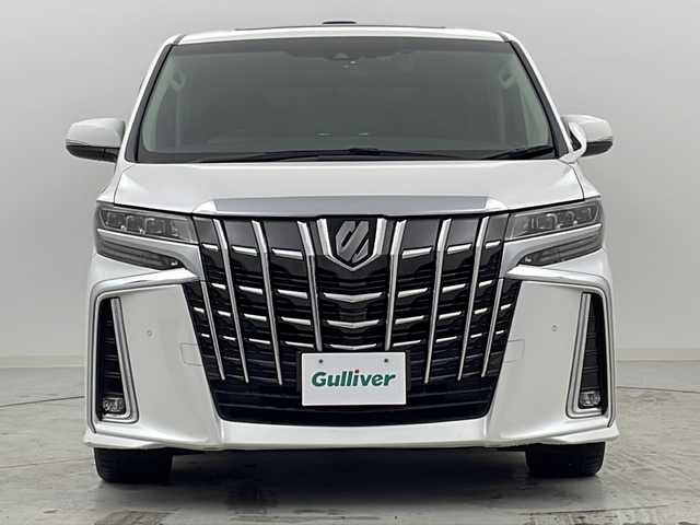 トヨタ アルファード S Cパッケージ 宮城県 2020(令2)年 4.5万km ホワイトパールクリスタルシャイン 禁煙車/ツインムーンルーフ/純正フリップダウンモニター/トヨタセーフティーセンス/・レーダークルーズコントロール/・プリクラッシュセーフティーシステム/・レーントレーシングアシスト/・パーキングサポートブレーキ/・アダプティブハイビームアシスト/・ロードサインアシスト/クリアランスソナー/ビルトインETC2.0/純正ドライブレコーダー（FR）/純正9インチディスプレイオーディオ/（BT.AM.FM.CD.DVD.USB.Miracast）/バックカメラ/フルセグテレビ/両側パワースライドドア/電動リアゲート/電動パーキングブレーキ/AUOHOLD/AC100V充電/前席シートヒーター/前席シートベンチレーション/前席パワーシート/シートメモリー/合皮シート/3列シート/オットマン/ステアリングヒーター/ウッドコンビステアリング/ステアリングスイッチ/プッシュスタート/スマートキー（2本）/純正フロアマット/純正ドアバイザー/3眼LEDヘッドライト/LEDフォグランプ/純正18インチアルミホイール/nanoeエアコン/横滑り防止機能