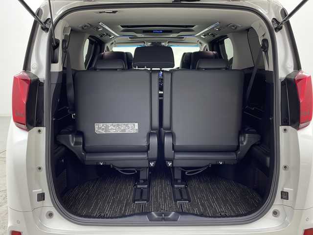 トヨタ アルファード S Cパッケージ 宮城県 2020(令2)年 4.5万km ホワイトパールクリスタルシャイン 禁煙車/ツインムーンルーフ/純正フリップダウンモニター/トヨタセーフティーセンス/・レーダークルーズコントロール/・プリクラッシュセーフティーシステム/・レーントレーシングアシスト/・パーキングサポートブレーキ/・アダプティブハイビームアシスト/・ロードサインアシスト/クリアランスソナー/ビルトインETC2.0/純正ドライブレコーダー（FR）/純正9インチディスプレイオーディオ/（BT.AM.FM.CD.DVD.USB.Miracast）/バックカメラ/フルセグテレビ/両側パワースライドドア/電動リアゲート/電動パーキングブレーキ/AUOHOLD/AC100V充電/前席シートヒーター/前席シートベンチレーション/前席パワーシート/シートメモリー/合皮シート/3列シート/オットマン/ステアリングヒーター/ウッドコンビステアリング/ステアリングスイッチ/プッシュスタート/スマートキー（2本）/純正フロアマット/純正ドアバイザー/3眼LEDヘッドライト/LEDフォグランプ/純正18インチアルミホイール/nanoeエアコン/横滑り防止機能