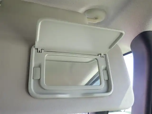 ホンダ Ｎ ＢＯＸ カスタム G Lパッケージ 千葉県 2012(平24)年 8.3万km プレミアムゴールドパープルパール 左パワースライドドア/右イージークローザードア/社外メモリーナビ/地デジTV/【DVD/CD再生機能　Bluetooth接続】/ステアリングスイッチ/ETC/HIDヘッドライト/フォグライト/ウインカーミラー/純正14インチアルミホイル/スマートキー