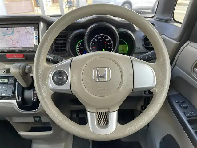 ホンダ Ｎ ＢＯＸ G Lパッケージ 宮城県 2015(平27)年 6.3万km プレミアムホワイトパール ナビ（AM/FM/BT）/TV（ワンセグ）/POWER OUTLET 12V　180MAX/片側パワースライドドア /純正マット/スマートキー/スペアキー/純正フロアマット/AAC/パワーステアリング/パワーウィンドウ