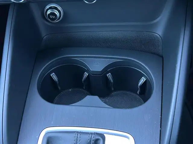 アウディ Ａ３ SB 1．4 TFSI スポーツ 茨城県 2017(平29)年 4.5万km グレイシアホワイトメタリック コンビニエンスパッケージ /アドバンストキ- /パ-キングシステム /Bカメラ /バ-チャルコックピット /MMIナビ /12セグ /BT/USB/DVD /アウディプレセンス /ACC /レ-ンアシスト /シ-トヒ-タ- /PWシ-ト /パドルシフト /FRドラレコ /ETC /禁煙車