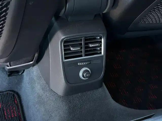 アウディ Ａ３ SB 1．4 TFSI スポーツ 茨城県 2017(平29)年 4.5万km グレイシアホワイトメタリック コンビニエンスパッケージ /アドバンストキ- /パ-キングシステム /Bカメラ /バ-チャルコックピット /MMIナビ /12セグ /BT/USB/DVD /アウディプレセンス /ACC /レ-ンアシスト /シ-トヒ-タ- /PWシ-ト /パドルシフト /FRドラレコ /ETC /禁煙車