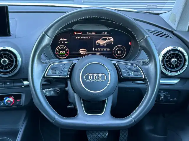 アウディ Ａ３ SB 1．4 TFSI スポーツ 茨城県 2017(平29)年 4.5万km グレイシアホワイトメタリック コンビニエンスパッケージ /アドバンストキ- /パ-キングシステム /Bカメラ /バ-チャルコックピット /MMIナビ /12セグ /BT/USB/DVD /アウディプレセンス /ACC /レ-ンアシスト /シ-トヒ-タ- /PWシ-ト /パドルシフト /FRドラレコ /ETC /禁煙車