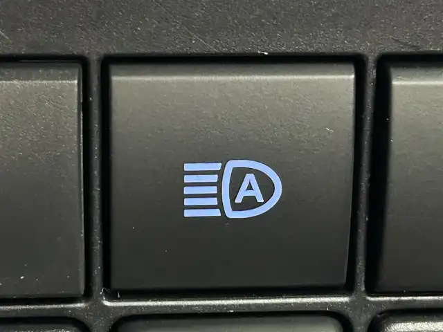 トヨタ ランドクルーザー プラド TX-L 70thアニバーサリーLTD 宮城県 2022(令4)年 2.6万km ブラック 4WD/サンルーフ/純正ナビ/全方位カメラ/衝突軽減システム/アダプティブクルーズコントロール/シートヒーター/シートエアコン/ビルトインＥＴＣ２．０/ドライブレコーダー/デジタルインナーミラー/障害物センサー/オートマチックハイビーム/純正18インチアルミホイール/スマートキー/プッシュスタート/LEDヘッドライト/ステアリングスイッチ/オートライト/パワーウインドウ/禁煙車