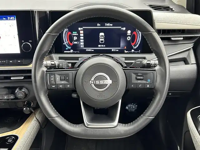 日産 オーラ G レザーエディション 宮城県 2021(令3)年 2.6万km ミッドナイトブラック/サンライズカッパー メーカーナビ/プロパイロット/ＢＯＳＥサウンド/グレー革シート/インテリジェントルームミラー/全周囲カメラ/エマージェンシーブレーキ/車線逸脱抑制/誤発進抑制/後側方車両検知警報/電子制御パーキングブレーキ/オートホールド/前後ソナー/オートハイビーム/ＥＴＣ２．０/ＨＤＭＩ入力端子/ＬＥＤヘッドライト/スマートフォン連携/フルセグＴＶ/禁煙車