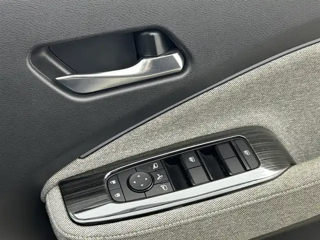 日産 オーラ G レザーエディション 宮城県 2021(令3)年 2.6万km ミッドナイトブラック/サンライズカッパー メーカーナビ/プロパイロット/ＢＯＳＥサウンド/グレー革シート/インテリジェントルームミラー/全周囲カメラ/エマージェンシーブレーキ/車線逸脱抑制/誤発進抑制/後側方車両検知警報/電子制御パーキングブレーキ/オートホールド/前後ソナー/オートハイビーム/ＥＴＣ２．０/ＨＤＭＩ入力端子/ＬＥＤヘッドライト/スマートフォン連携/フルセグＴＶ/禁煙車