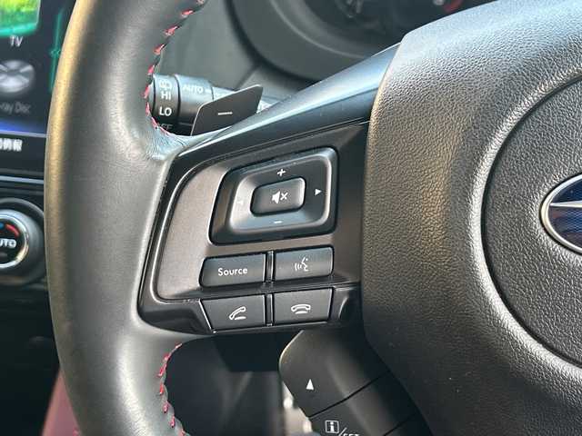 スバル ＷＲＸ Ｓ４ STIスポーツアイサイト 高知県 2019(令1)年 1.5万km クリスタルホワイトパール サンルーフ/4WD/STIエアロ/アイサイト/衝突被害軽減ブレーキ／レーンキープアシスト/8インチ純正ナビ/（フルセグTV/Bluetoothオーディオ/CD/DVD/USB）/ETC/バックカメラ/シートヒーター/レカロシート/パワーシート/レーダー/純正18インチアルミ/オートハイビーム/LEDヘッドライト/コーナーセンサー/ブラインドスポットモニター/純正フロアマット/スペアキー/アダプティブクルーズコントロール/ドラレコ/パドルシフト/プッシュスタート