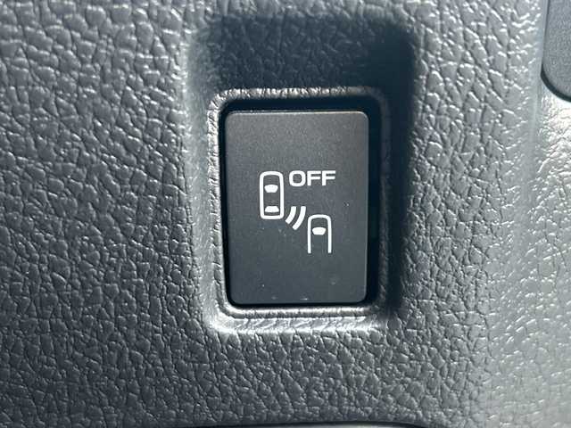 スバル ＷＲＸ Ｓ４ STIスポーツアイサイト 高知県 2019(令1)年 1.5万km クリスタルホワイトパール サンルーフ/4WD/STIエアロ/アイサイト/衝突被害軽減ブレーキ／レーンキープアシスト/8インチ純正ナビ/（フルセグTV/Bluetoothオーディオ/CD/DVD/USB）/ETC/バックカメラ/シートヒーター/レカロシート/パワーシート/レーダー/純正18インチアルミ/オートハイビーム/LEDヘッドライト/コーナーセンサー/ブラインドスポットモニター/純正フロアマット/スペアキー/アダプティブクルーズコントロール/ドラレコ/パドルシフト/プッシュスタート