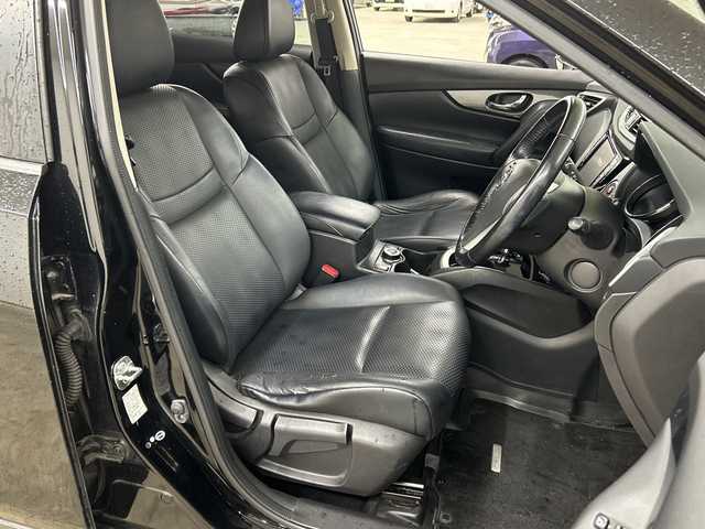 日産 エクストレイル 20X 長崎県 2014(平26)年 15万km ダイヤモンドブラック 純正8インチナビ/・フルセグ/・DVD/・Bluetooth/・バックカメラ/ETC/前席シートヒーター/LEDヘッドライト/社外ドライブレコーダー/純正フリップダウン/レザーシート/純正17インチアルミ/スマートキー/フォグライト/純正フロアマット/純正バイザー/電格ウィンカーミラー/取説/保証書