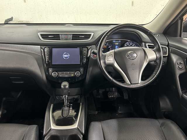 日産 エクストレイル 20X 長崎県 2014(平26)年 15万km ダイヤモンドブラック 純正8インチナビ/・フルセグ/・DVD/・Bluetooth/・バックカメラ/ETC/前席シートヒーター/LEDヘッドライト/社外ドライブレコーダー/純正フリップダウン/レザーシート/純正17インチアルミ/スマートキー/フォグライト/純正フロアマット/純正バイザー/電格ウィンカーミラー/取説/保証書