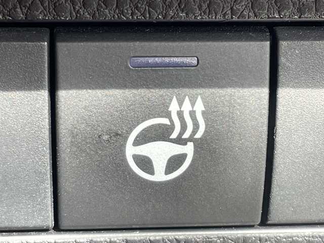 トヨタ ＲＡＶ４ アドベンチャー 静岡県 2021(令3)年 5.8万km アーバンカーキ サンルーフ/アルパイン9インチナビ/フルセグテレビ・Bluetooth・CD・DVD・HDMI/バックカメラ/トヨタセーフティセンス/・プリクラッシュセーフティ/・レーントレーシングアシスト/・オートマチックハイビーム/・ロードサインアシスト/・レーダークルーズコントロール（全車速追従機能付き）/・先行車発進告知機能/ブラインドスポットモニター/パワーシート/シートヒーター/エアシート/ステアリングヒーター/ビルトインETC/純正LEDヘッドライト/MTタイヤ/プッシュスタート・スマートキー