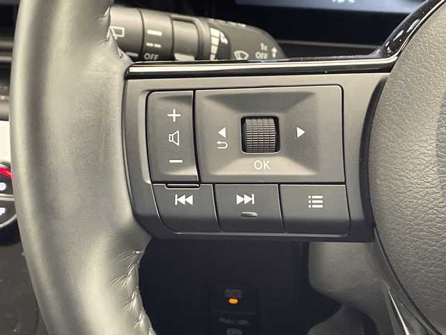 日産 セレナ e－パワー ハイウェイスター V 千葉県 2023(令5)年 6万km インペリアルアンバーP 純正メモリナビ/フルセグTV/Bluetooth/USB/HDMI/社外フリップダウンモニター/バックカメラ/全方位カメラ/前後ドライブレコーダー/ビルトインETC2.0/デジタルインナーミラー/ワイヤレス充電/両側パワースライドドア/LEDヘッドライト