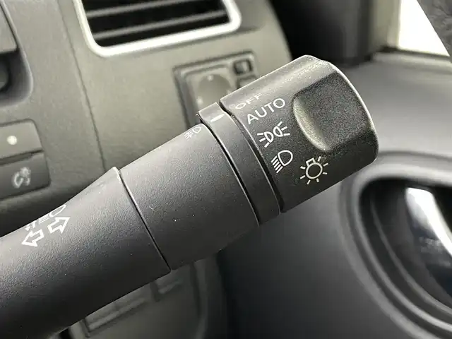 日産 セレナ 福島県 2015(平27)年 6.5万km 黒 セーフティS/・衝突軽減ブレーキ/・ＬＤＷ（車線逸脱警報）/・踏み間違い衝突防止アシスト/・ふらつき警報/・横滑り防止/社外ナビゲーション/・型式：MDV-2702W/・Bluetooth/TV/CD/DVD/AM・FM/USB/・全方位/バックカメラ/・ETC/クルーズコントロール/両側パワースライドドア/ミラー型ドライブレコーダー/デジタルインナーミラー/革巻きステアリング/LEDライト/・フォグライト/・オートライト/純正16インチアルミホイール/フロアマット/ドアバイザー/プッシュスタート/・スマートキー