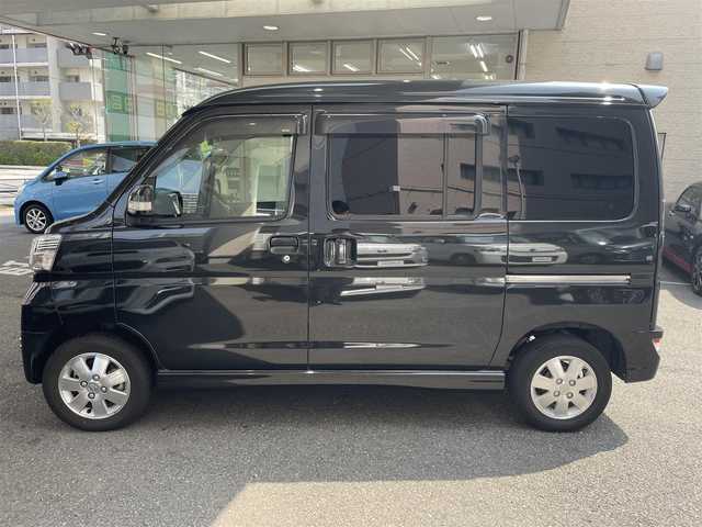 ダイハツ アトレー ワゴン カスタムターボRS LTD SAⅢ 神奈川県 2021(令3)年 3.9万km ブラックマイカメタリック スマートアシストIII/社外メモリナビ/ Bluetooth/SD/USB/CD/DVD/AM/FM/フルセグTV/ETC/社外前後ドライブレコーダー(ミラー型)/片側パワースライドドア/リア社外フィルム/AUTOライト/LEDヘッドライト/LEDフォグランプ/横滑り防止装置/アイドリングストップ/電動格納ミラー/バニティミラー/ウィンカーミラー/純正フロアマット/純正ドアバイザー/純正13インチアルミホイール/新車時保証書/取扱説明書/キーレス/スペアキー有