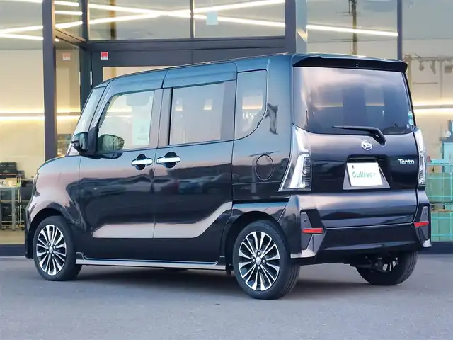 ダイハツ タント カスタム RS 東京都 2019(令1)年 3.2万km ブラックマイカメタリック 社外ナビ/両側パワースライドドア/ハーフレザーシート/スマートアシスト/衝突軽減ブレーキ/コーナーセンサー/アイドリングストップ/スマートキー/プッシュスタート/LEDヘッドライト/純正アルミホイール