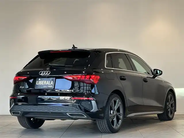 アウディ Ａ３ SB 30TFSI Sライン 愛知県 2021(令3)年 3.4万km 黒 コンビニエンス＆アシスタンスパッケージ/Sライン・ハーフレザーシート/ナビゲーションパッケージ/Audiプレセンス/アダプティブクルーズコントロール/ワイヤレスデバイスチャージャー/バーチャルコックピット/car play/Bluetooth/プッシュスタート/ETC
