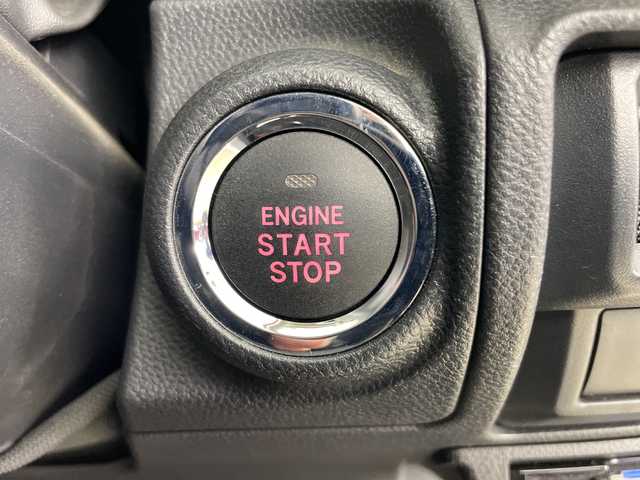 スバル フォレスター X－ブレイク 道央・札幌 2019(平31)年 7.4万km クリスタルホワイトパール ・4WD/・社外ナビ&BT&CD&DVD&SD&USB&iPod&HDMI&TV/・バック/サイドカメラ/・アイサイト/・レーダークルーズコントロール/・プリクラッシュブレーキ/・リヤビークルデテクション/・後退時自動ブレーキ/・車線逸脱警報/・コーナーセンサー/・ETC/・アイドリングストップ/・横滑り防止/・ステアリングヒーター/・全席シートヒーター/・前席パワーシート/・ハーフレザーシート/・パドルシフト/・運転席メモリーシート/・純正フロアマット/・スマートキー/・LEDヘッドライト/・オートライト/・スペアキー/・ステアリング連動ヘッドランプ/・純正AW夏タイヤ積み込み