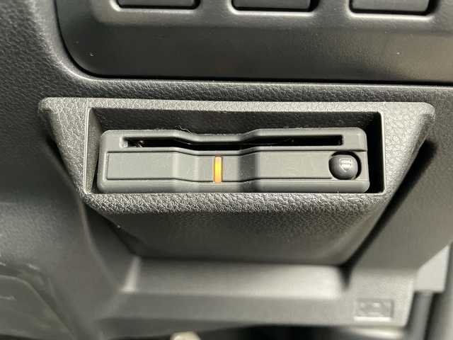 スバル フォレスター ハイブリッド アドバンス 群馬県 2023(令5)年 1.9万km クリスタルホワイトパール 社外7インチメモリーナビ　バックカメラ　スマートリアビューカメラ　ハーフレザーシート　前席パワーシート　D席メモリ付パワーシート　４WD　ルーフレール　デジタルインナーミラー　衝突軽減ブレーキ