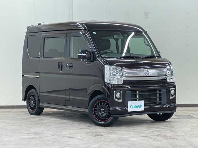 日産 ＮＶ１００クリッパー リオ G 道央・札幌 2017(平29)年 4.6万km ムーンライトバイオレット 4WD//純正ナビ//ドライブレコーダー//ETC//両側パワースライドドア//横滑り防止装置//衝突軽減システム//シートヒーター//エンジンスタータ//オートエアコン//電動格納ミラー//パワーウィンド//ドアバイザー//プッシュスタート//スマートキー//冬タイヤ付き