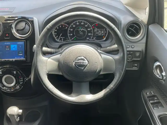 日産 ノート オーテック 愛知県 2013(平25)年 10.9万km ダークメタルグレー /当店買取/1オーナー/禁煙/オーテックエアロスタイル//社外ナビAVIC-RZ710//フルセグTV/CD/DVD/SD/AUX//Aストップ//電動格納ミラー//革巻きステアリング//純正フロアマット/ドアバイザー//ETC//保証書/取説/スペアキー/ディーラー記録簿R457年