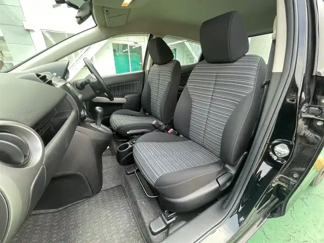 マツダ デミオ 13C 埼玉県 2009(平21)年 6.6万km ブリリアントブラック 新車時保証書/取扱説明書/記録簿/　（R6/12/20、R4/12/09）/純正SDナビ/　（ワンセグTV/CD/SD/ラジオ/外部端子）/ETC/ヘッドライトレベライザー/タイヤサイズ　175/65/R14