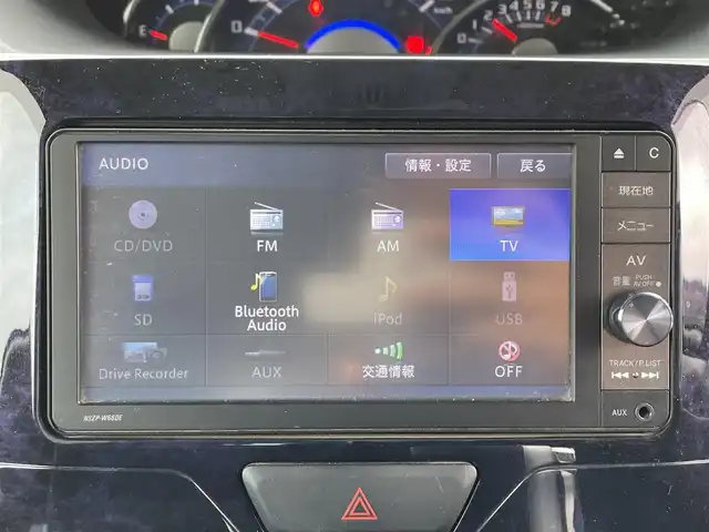 ダイハツ タント カスタム RS トップED SAⅡ 島根県 2016(平28)年 8.2万km ブラックマイカメタリック 4WD/純正メモリナビ/CD/DVD/Bluetooth/フルセグTV/両側パワースライドドア/後席フリップダウンモニター/スマートアシスト2/衝突被害軽減ブレーキ/車線逸脱警報/前後誤発進抑制機能/アイドリングストップ/横滑り防止装置/ビルトインETC/ハーフレザー調シート/LEDヘッドライト/プッシュスタート/スマートキー/夏タイヤ社外14インチAW積込