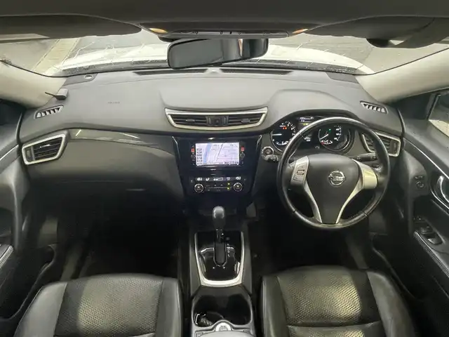 日産 エクストレイル ハイブリッド 20X エマージェンシーブレーキ 秋田県 2016(平28)年 8.1万km ブリリアントホワイトパール (株)IDOMが運営する【じしゃロン 秋田店】の自社ローン専用車両になります。こちらは現金またはオートローンご利用時の価格です。自社ローンご希望の方は別途その旨お申付け下さい/４WD/スマートキー/純正ナビ/フルセグテレビ/バックカメラ/ETC/シートヒーター/パワーバックドア