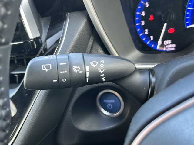 トヨタ カローラ クロス ハイブリッド Z 沖縄県 2021(令3)年 6.1万km アティチュードブラックマイカ モデリスタエアロ　/純正ディスプレイオーディオ　/バックモニター　/トヨタセーフティーセンス　/レーダークルーズコントロール　/パワーバックドア　/パワーシート　/ハーフレザーシート/シートヒーター　/純正フロアマット/純正18インチAW/ETC