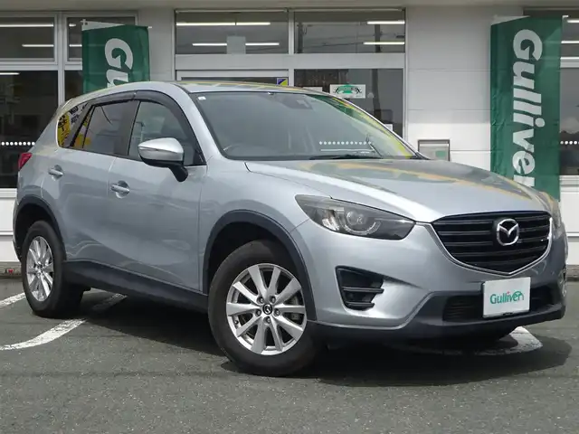マツダ ＣＸ－５ XD 静岡県 2015(平27)年 8.2万km ソニックシルバーM ワンオーナー　禁煙車/マツダコネクト/（BT/USB/CD/DVD/AUX/フルセグTV）/バックカメラ/サイドカメラ（助手席側）/クルーズコントロール/スマートシティブレーキサポート/ETC/前方ドライブレコーダー/LEDヘッドランプ　オートライト/AFS/純正フロアマット　ドアバイザー/ステアリングスイッチ/プッシュスタートボタン/スマートキー×2個/アイドリングストップ