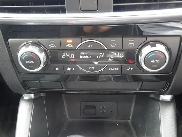 マツダ ＣＸ－５ XD 静岡県 2015(平27)年 8.2万km ソニックシルバーM ワンオーナー　禁煙車/マツダコネクト/（BT/USB/CD/DVD/AUX/フルセグTV）/バックカメラ/サイドカメラ（助手席側）/クルーズコントロール/スマートシティブレーキサポート/ETC/前方ドライブレコーダー/LEDヘッドランプ　オートライト/AFS/純正フロアマット　ドアバイザー/ステアリングスイッチ/プッシュスタートボタン/スマートキー×2個/アイドリングストップ