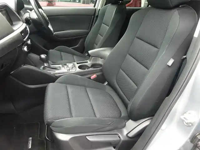 マツダ ＣＸ－５ XD 静岡県 2015(平27)年 8.2万km ソニックシルバーM ワンオーナー　禁煙車/マツダコネクト/（BT/USB/CD/DVD/AUX/フルセグTV）/バックカメラ/サイドカメラ（助手席側）/クルーズコントロール/スマートシティブレーキサポート/ETC/前方ドライブレコーダー/LEDヘッドランプ　オートライト/AFS/純正フロアマット　ドアバイザー/ステアリングスイッチ/プッシュスタートボタン/スマートキー×2個/アイドリングストップ