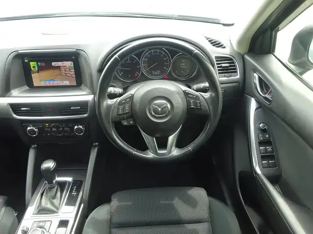 マツダ ＣＸ－５ XD 静岡県 2015(平27)年 8.2万km ソニックシルバーM ワンオーナー　禁煙車/マツダコネクト/（BT/USB/CD/DVD/AUX/フルセグTV）/バックカメラ/サイドカメラ（助手席側）/クルーズコントロール/スマートシティブレーキサポート/ETC/前方ドライブレコーダー/LEDヘッドランプ　オートライト/AFS/純正フロアマット　ドアバイザー/ステアリングスイッチ/プッシュスタートボタン/スマートキー×2個/アイドリングストップ