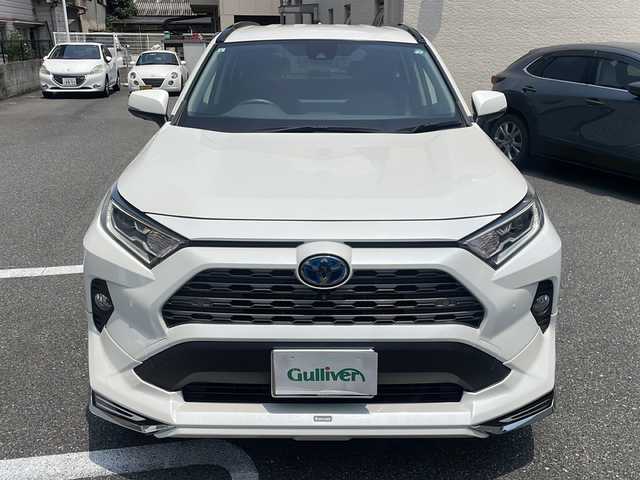 トヨタ ＲＡＶ４ ハイブリットG 広島県 2021(令3)年 6.2万km ホワイトパールクリスタルシャイン /登録時走行距離/　　　　　　　61556キロ/ワンオーナー/純正ディスプレイオーディオ/パノラミックビューモニター/地デジ/ハーフレザーシート/シートヒーター/PCS/モデリスタエアロ/パワーバックドア/デジタルインナーミラー/スペアキー×１/ビルトンETC/新車時整備手帳/　　【保証書】/取扱説明書/