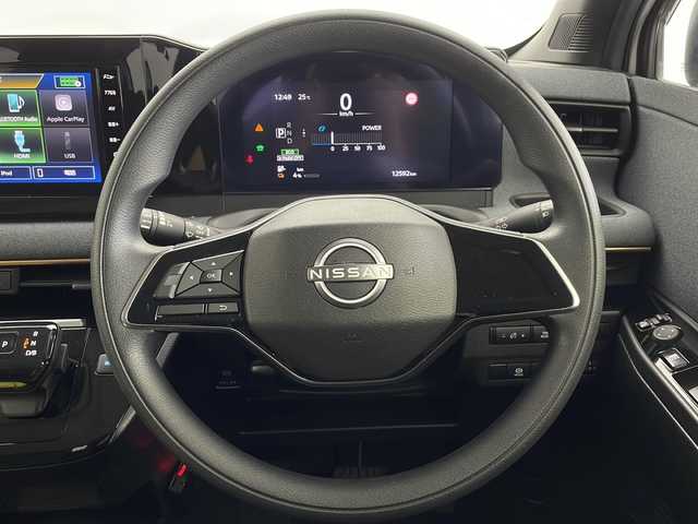 日産 サクラ X 愛知県 2022(令4)年 1.3万km ホワイトパール 純正ディスプレイオーディオ/・Bluetooth/・AppleCarPlay/バックカメラ/衝突軽減ブレーキ/レーンキープアシスト/オートマチックハイビーム/レーダークルーズコントロール/前後ドライブレコーダー/コーナーセンサー/ＬＥＤヘッドライト/ＥＴＣ