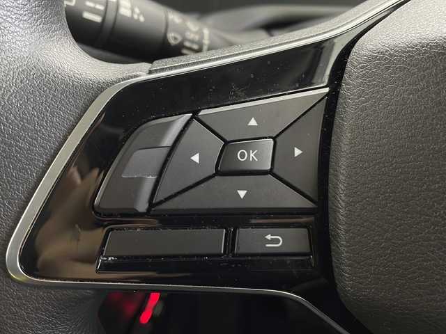 日産 サクラ X 愛知県 2022(令4)年 1.3万km ホワイトパール 純正ディスプレイオーディオ/・Bluetooth/・AppleCarPlay/バックカメラ/衝突軽減ブレーキ/レーンキープアシスト/オートマチックハイビーム/レーダークルーズコントロール/前後ドライブレコーダー/コーナーセンサー/ＬＥＤヘッドライト/ＥＴＣ