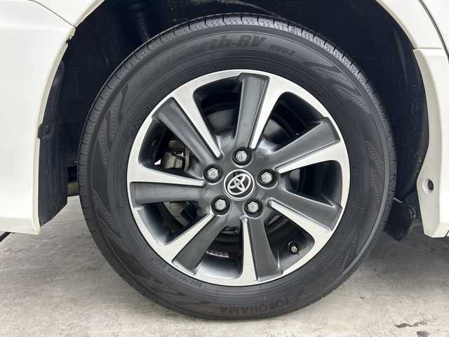 トヨタ ノア Si ダブルバイビーⅢ 三重県 2021(令3)年 5.3万km ホワイトパールクリスタルシャイン 純正9インチSDナビ/・AM/FM/CD/DVD/フルセグ/Bluetooth/SD/トヨタセーフティセンス/12.1インチ純正フリップダウンモニター/バックカメラ/両側パワースライドドア/クルーズコントロール/オートライト/オートハイビーム/前後ドライブレコーダー/ビルトインETC/プリクラッシュセーフティ/クリアランスソナー/先行車発進告知/純正16インチアルミホイール