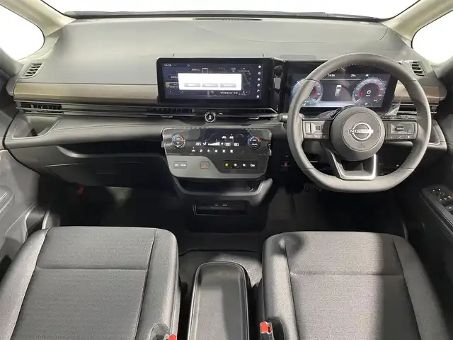 日産 セレナ e－パワー ハイウェイスター V 大阪府 2025(令7)年 0.1千km 白Ⅱ 登録済未使用車 ProPILOT 純正12.3incナビTV 360カメラ デジタルインナーミラー ハーフレザー レーダーC 衝突軽減ブレーキ レーンアシスト ブラインドSM 両側ハンズフリーオートスライドドア 前後ドライブレコーダー