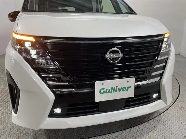 日産 セレナ e－パワー ハイウェイスター V 大阪府 2025(令7)年 0.1千km 白Ⅱ 登録済未使用車 ProPILOT 純正12.3incナビTV 360カメラ デジタルインナーミラー ハーフレザー レーダーC 衝突軽減ブレーキ レーンアシスト ブラインドSM 両側ハンズフリーオートスライドドア 前後ドライブレコーダー