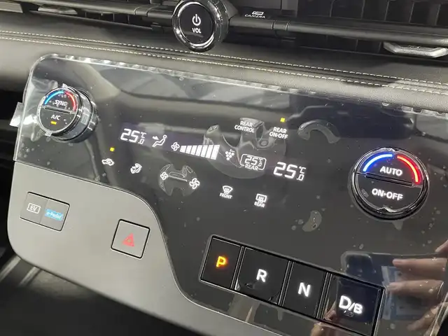 日産 セレナ e－パワー ハイウェイスター V 大阪府 2025(令7)年 0.1千km 白Ⅱ 登録済未使用車 ProPILOT 純正12.3incナビTV 360カメラ デジタルインナーミラー ハーフレザー レーダーC 衝突軽減ブレーキ レーンアシスト ブラインドSM 両側ハンズフリーオートスライドドア 前後ドライブレコーダー