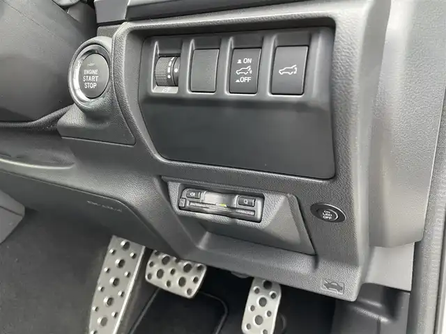 スバル レヴォーグ 1．8GT－H EX 佐賀県 2021(令3)年 3.5万km クリスタルホワイトP ワンオーナー/純正11.6インチセンターインフォメーションディスプレイ/・フルセグTV/AM/FM/USB/Bluetooth/・Apple Car Play/Android Auto/バック/フロント/サイドカメラ/前方ドライブレコーダー/ビルトインETC/デジタルインナーミラー/電子パーキングブレーキ/AUTO HOLD機能/パワーリヤゲート/DN席パワーシート(D席メモリー機能付)/全席シートヒーター/ISOFIX対応/革巻きステアリング/ステアリングリモコン/純正エアロ/純正18インチアルミホイール/純正LEDヘッドライト/純正LEDフォグランプ/リヤフォグランプ/純正フロアマット/新車保証書/スバルアイサイト/・全車速追従機能付クルーズコントロール/・プリクラッシュブレーキ/・エマージェンシーレーンキープアシスト/・車線逸脱防止機能/・先行車発進お知らせ機能/・ディスプレイコーナーセンサー
