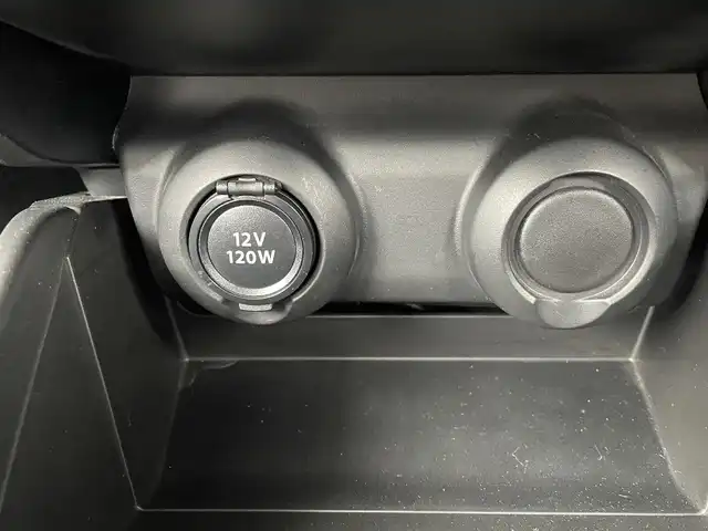 スズキ スイフト XL 道央・札幌 2017(平29)年 7.7万km ネオンブルーM 純正SDナビ/　CD/DVD/Bluetooth/フルセグ/バックカメラ/前席シートヒーター/プッシュスタート/スマートキー/パドルシフト/フォグランプ/革巻きステアリング/ステアリングスイッチ/純正ドアバイザー/取扱説明書/保証書