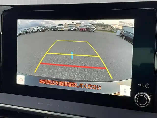 トヨタ プリウス U 滋賀県 2025(令7)年 0.3万km アティチュードブラックマイカ 純正８型ディスプレイ/・Bluetooth/フルセグ/・ミラキャスト/バックカメラ/革巻きステアリング/ステアリングリモコン/ETC２．０/前後ドライブレコーダー/レーダークルコン/オートリトラミラー/AC１００V/オートハイビーム/LEDオートライト/レーンディパーチャーアラート/プリクラッシュセーフティ/プロアクティブドライビングアシスト/クリアランスソナー/パーキングサポートブレーキ/ロードサインアシスト/スマートキー