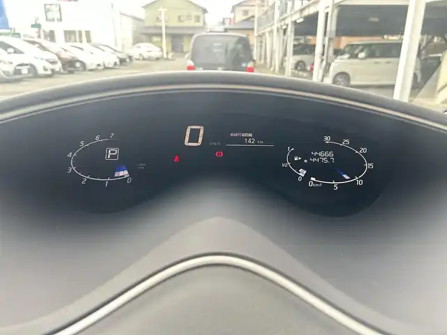 日産 セレナ ハイウェイスター Sハイブリッド 千葉県 2013(平25)年 4.5万km スーパーブラック 純正７インチナビ/バックカメラ/TV・Bluetooth・CD・DVD・SD・AUX/レーダークルーズコントロール/両側パワースライドドア/ビルトインETC/純正16インチアルミホイール/スマートキー・プッシュスタート