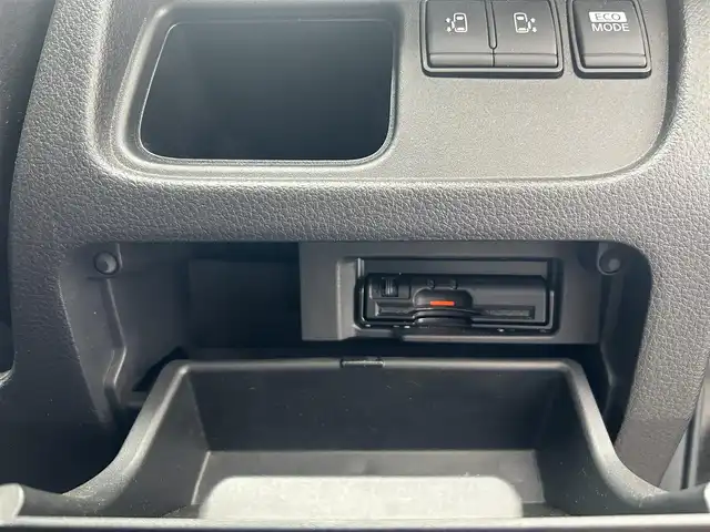 日産 セレナ ハイウェイスター Sハイブリッド 千葉県 2013(平25)年 4.5万km スーパーブラック 純正７インチナビ/バックカメラ/TV・Bluetooth・CD・DVD・SD・AUX/レーダークルーズコントロール/両側パワースライドドア/ビルトインETC/純正16インチアルミホイール/スマートキー・プッシュスタート