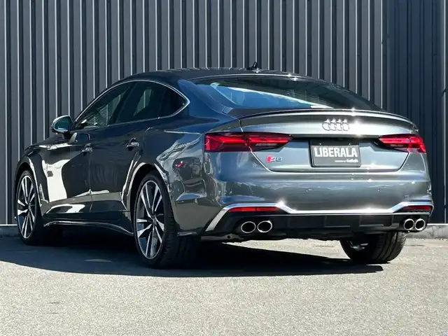 アウディ アウディ Ｓ５ スポーツバック 福島県 2022(令4)年 6.2万km デイトナグレーパールエフェクト Bang & Olufsen 3D アドバンストサウンドシステム/リヤスポーツディファレンシャル/アダプティブクルーズコントロール/アウディアクティブレーンアシスト /アウディサイドアシスト/ファインナッパレザー/バーチャルコックピットプラス/マトリクスLEDヘッドライト/パワーシート(前席)/シートヒーター（フロント/リヤ）/ステアリングヒーター/パワーリアゲート/フットオープナー/純正ナビ(BT/USB)/TVチューナー(フルセグ)/AppleCarPlay/360°/純正19AW/ETC2.0/取扱説明書/保証書/スペアキー