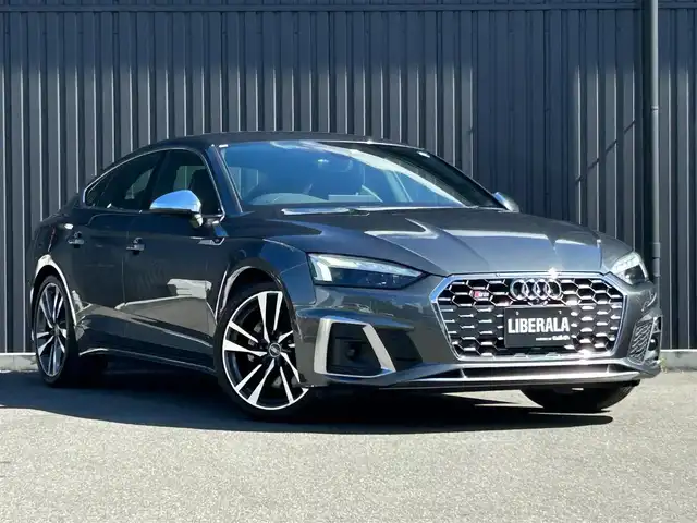 アウディ アウディ Ｓ５ スポーツバック 福島県 2022(令4)年 6.2万km デイトナグレーパールエフェクト Bang & Olufsen 3D アドバンストサウンドシステム/リヤスポーツディファレンシャル/アダプティブクルーズコントロール/アウディアクティブレーンアシスト /アウディサイドアシスト/ファインナッパレザー/バーチャルコックピットプラス/マトリクスLEDヘッドライト/パワーシート(前席)/シートヒーター（フロント/リヤ）/ステアリングヒーター/パワーリアゲート/フットオープナー/純正ナビ(BT/USB)/TVチューナー(フルセグ)/AppleCarPlay/360°/純正19AW/ETC2.0/取扱説明書/保証書/スペアキー