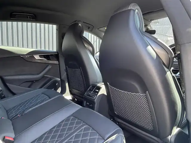 アウディ アウディ Ｓ５ スポーツバック 福島県 2022(令4)年 6.2万km デイトナグレーパールエフェクト Bang & Olufsen 3D アドバンストサウンドシステム/リヤスポーツディファレンシャル/アダプティブクルーズコントロール/アウディアクティブレーンアシスト /アウディサイドアシスト/ファインナッパレザー/バーチャルコックピットプラス/マトリクスLEDヘッドライト/パワーシート(前席)/シートヒーター（フロント/リヤ）/ステアリングヒーター/パワーリアゲート/フットオープナー/純正ナビ(BT/USB)/TVチューナー(フルセグ)/AppleCarPlay/360°/純正19AW/ETC2.0/取扱説明書/保証書/スペアキー